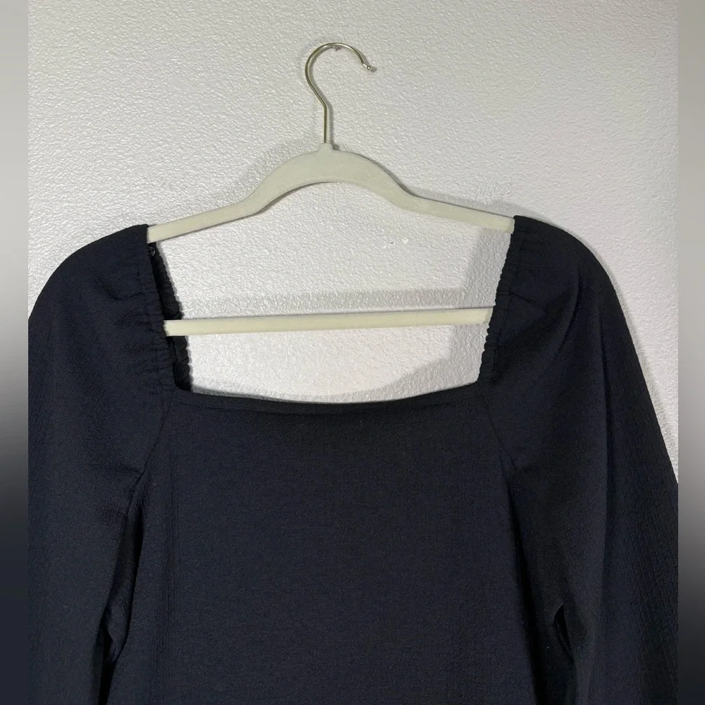 NWT Crepe Square-Neck Puff-Sleeve Top Black Small K15